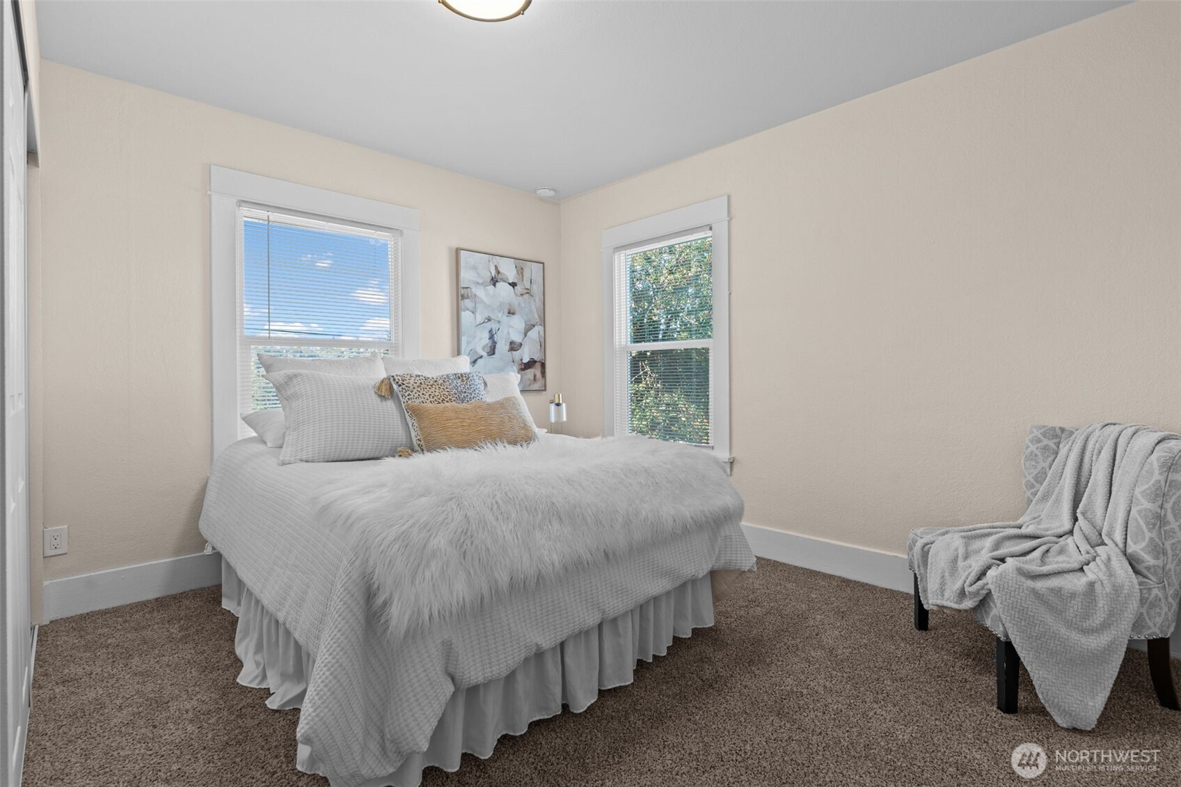 3525 E T Street , Tacoma, WA 98404