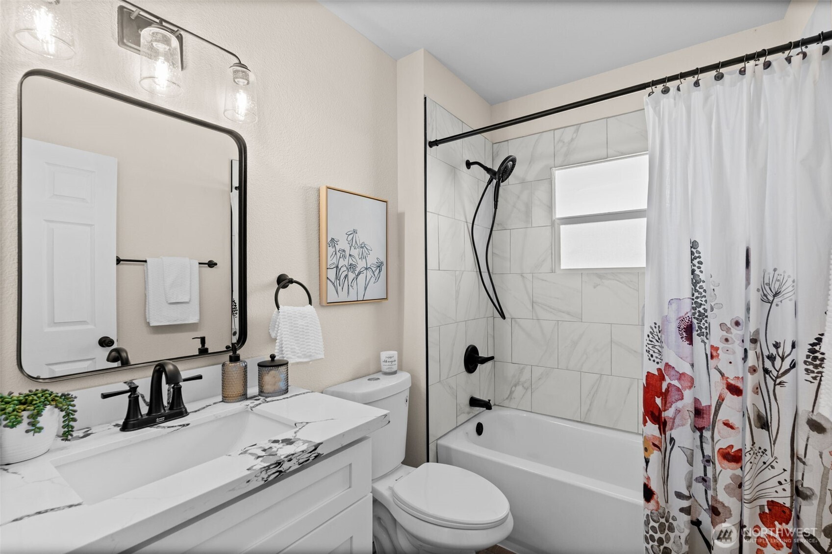 3525 E T Street , Tacoma, WA 98404