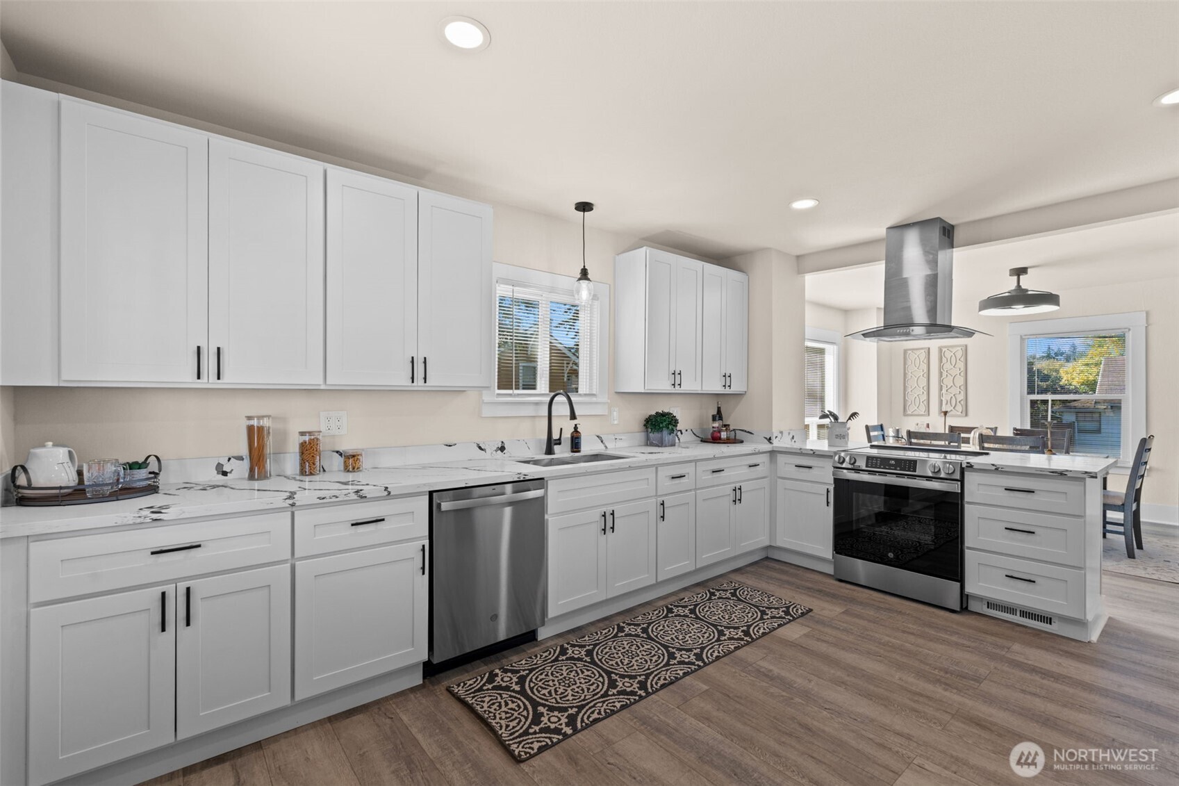 3525 E T Street , Tacoma, WA 98404