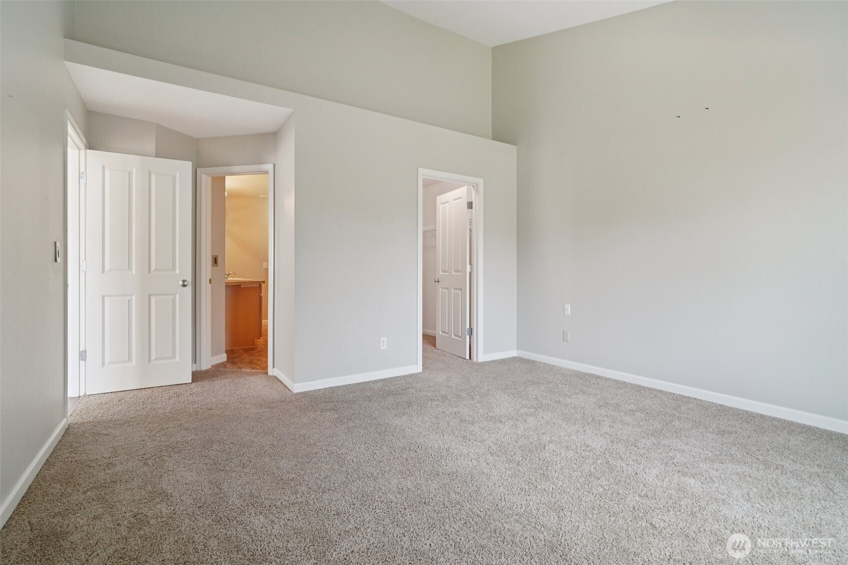 5909 Panorama Drive SE #12-104, Auburn, WA 98092