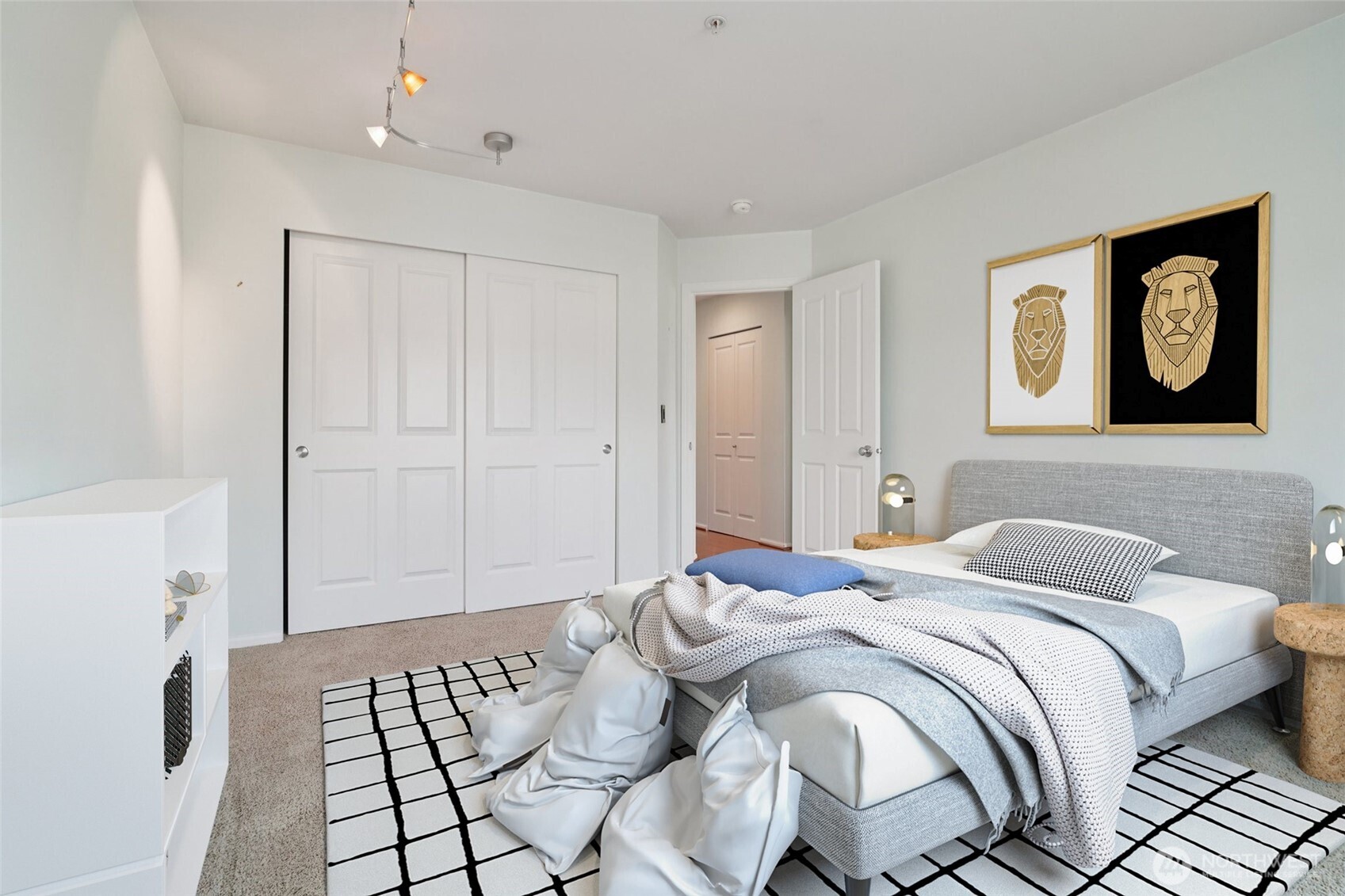 5909 Panorama Drive SE #12-104, Auburn, WA 98092