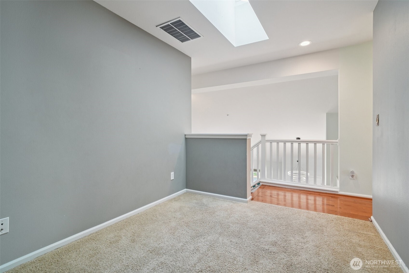 5909 Panorama Drive SE #12-104, Auburn, WA 98092