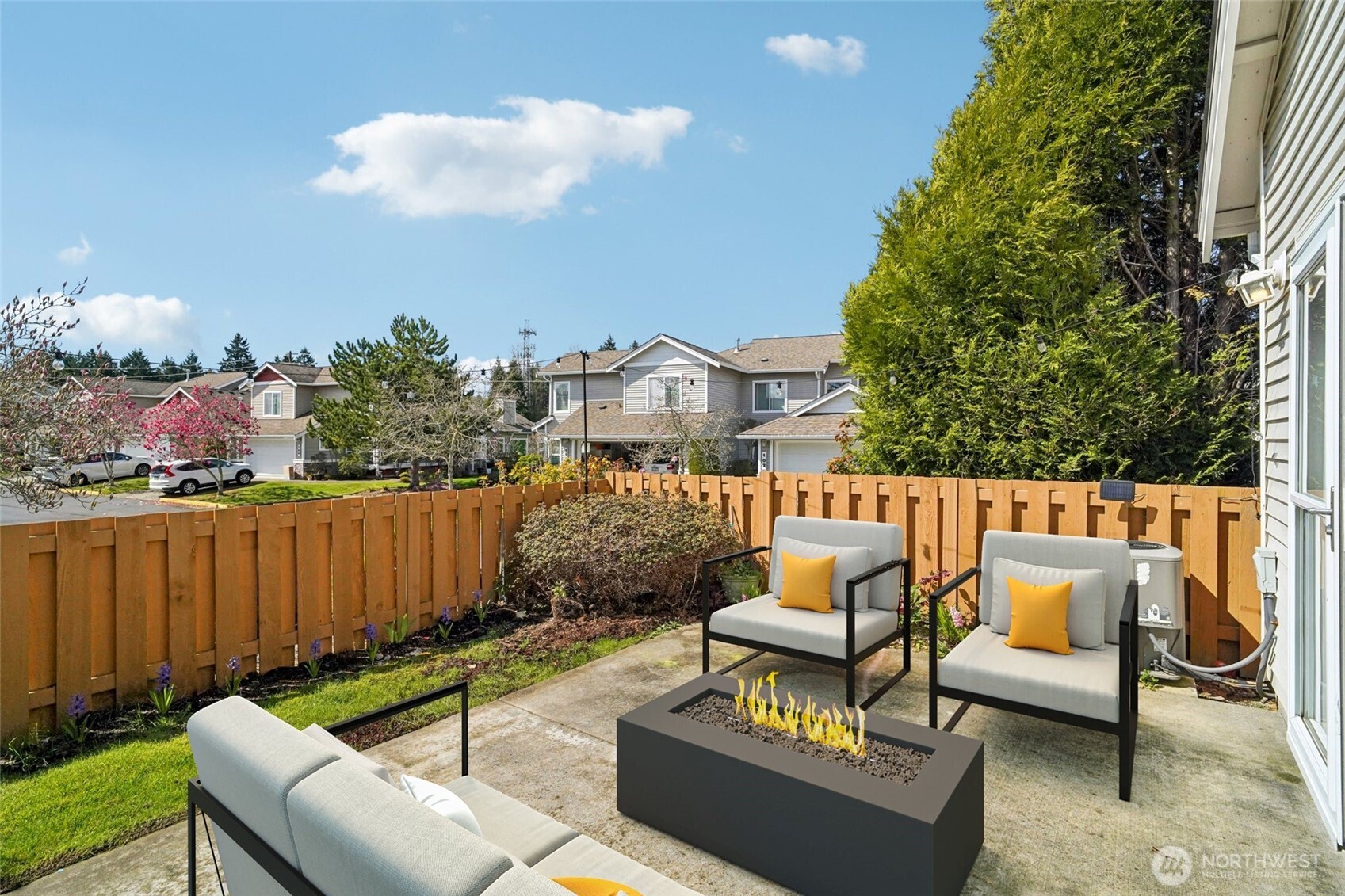 5909 Panorama Drive SE #12-104, Auburn, WA 98092