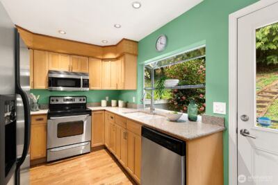 3835 25th Avenue W, Seattle, WA 98199 - Photo 11