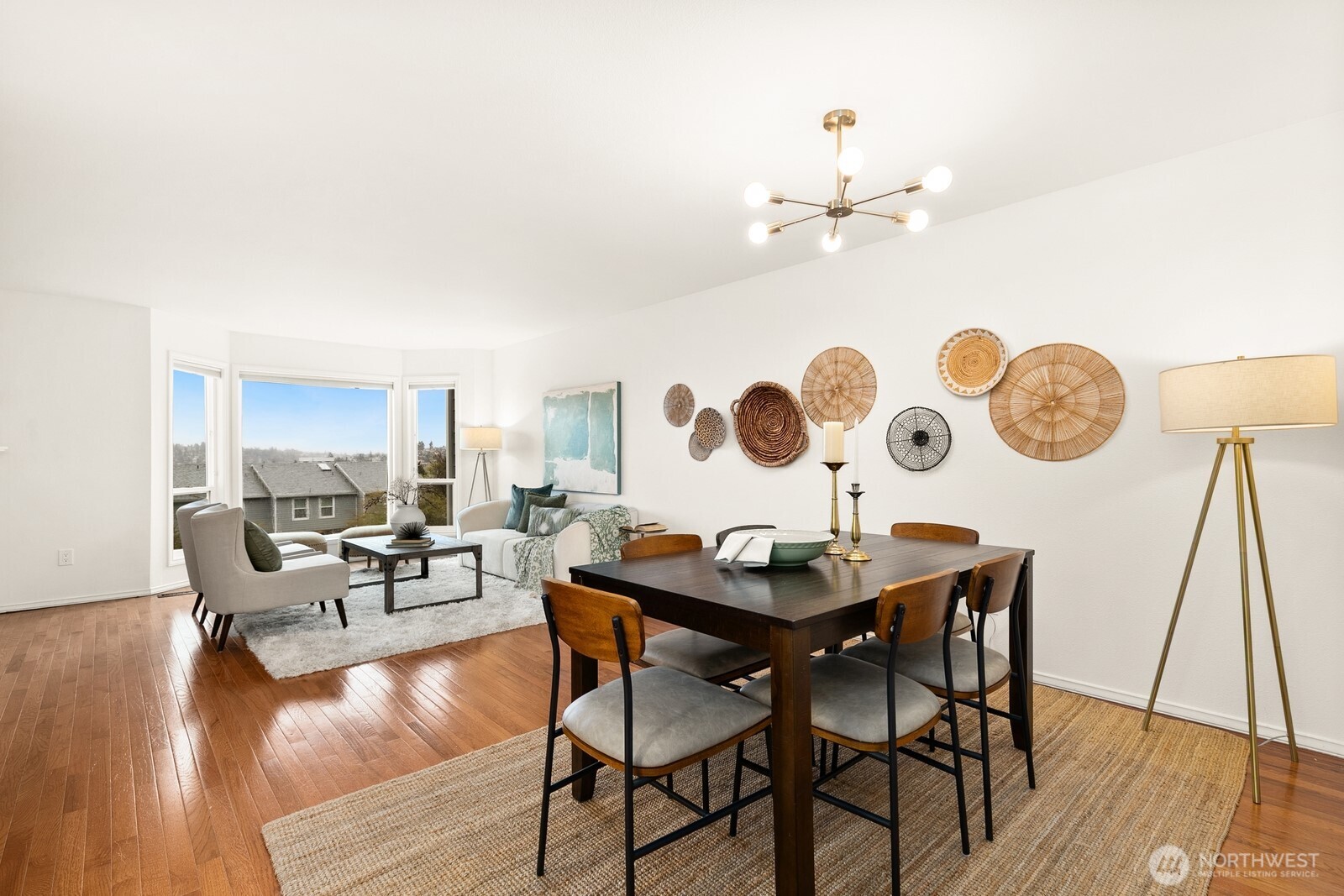 3835 25th Avenue W, Seattle, WA 98199