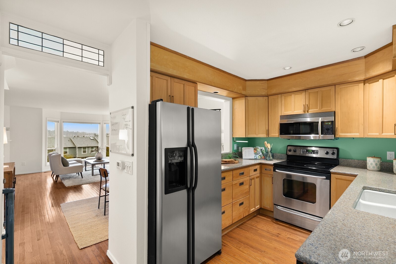 3835 25th Avenue W, Seattle, WA 98199