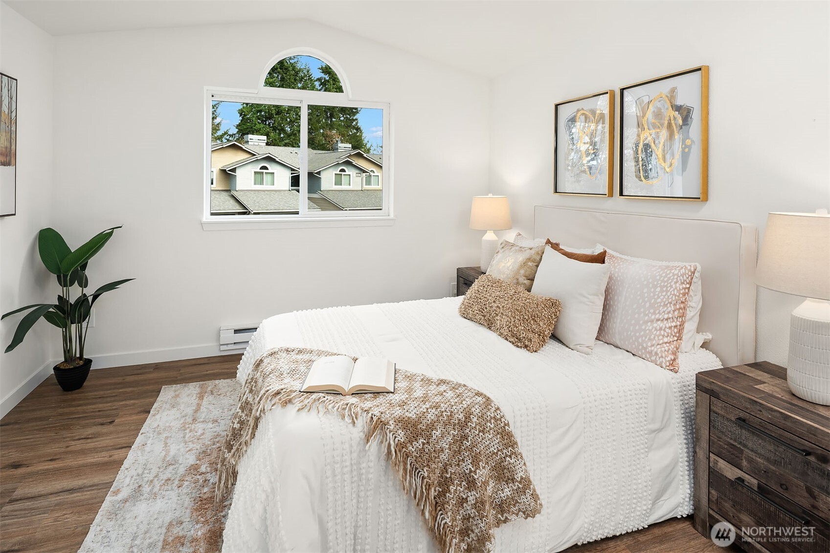 4330 W Lake Sammamish Parkway SE #G114, Issaquah, WA 98027