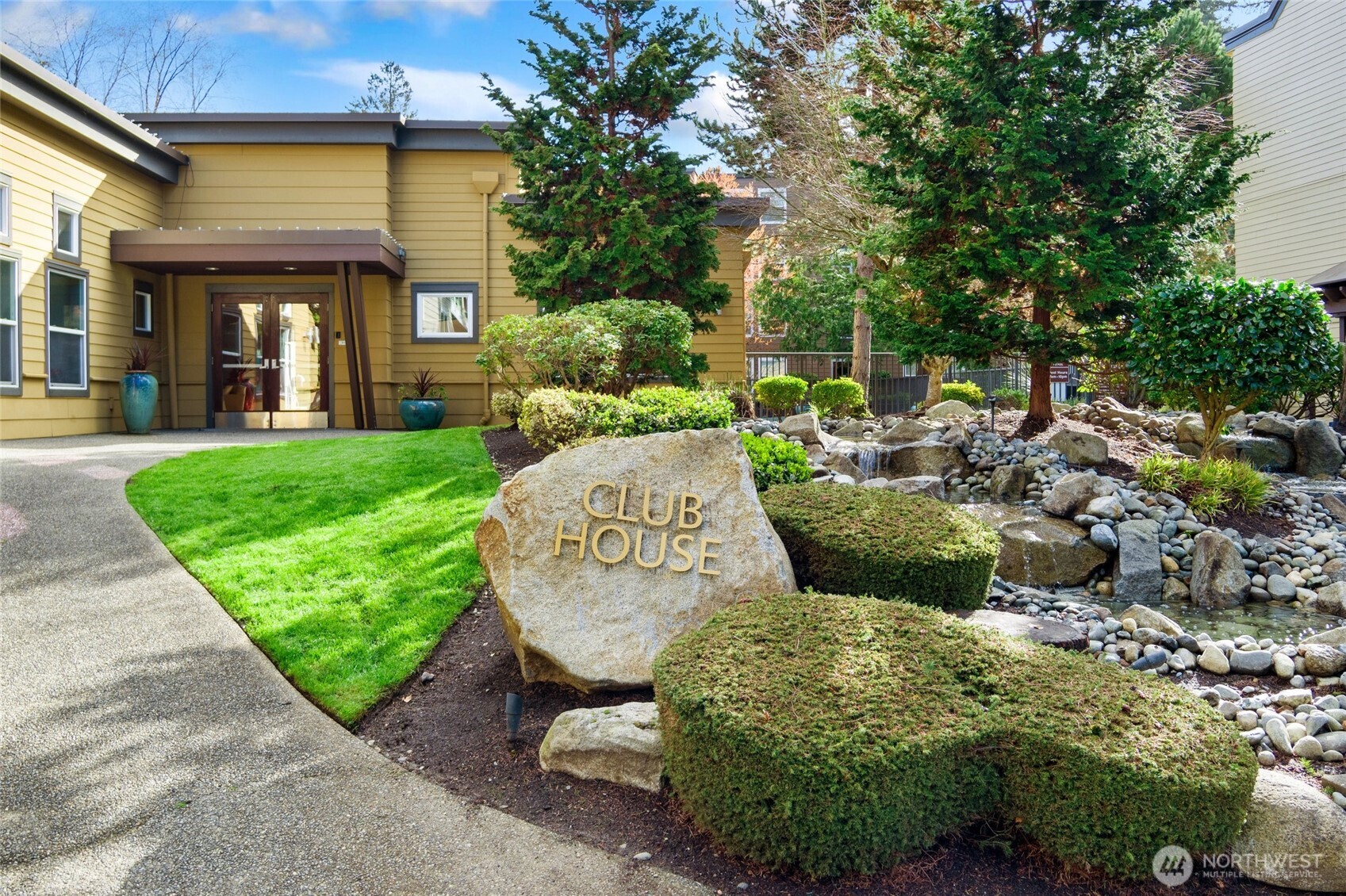 22910 90th Avenue W #B305, Edmonds, WA 98026