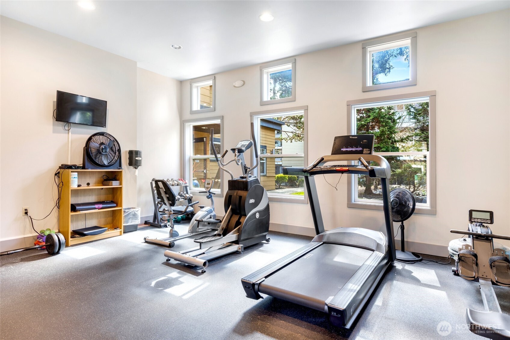 22910 90th Avenue W #B305, Edmonds, WA 98026