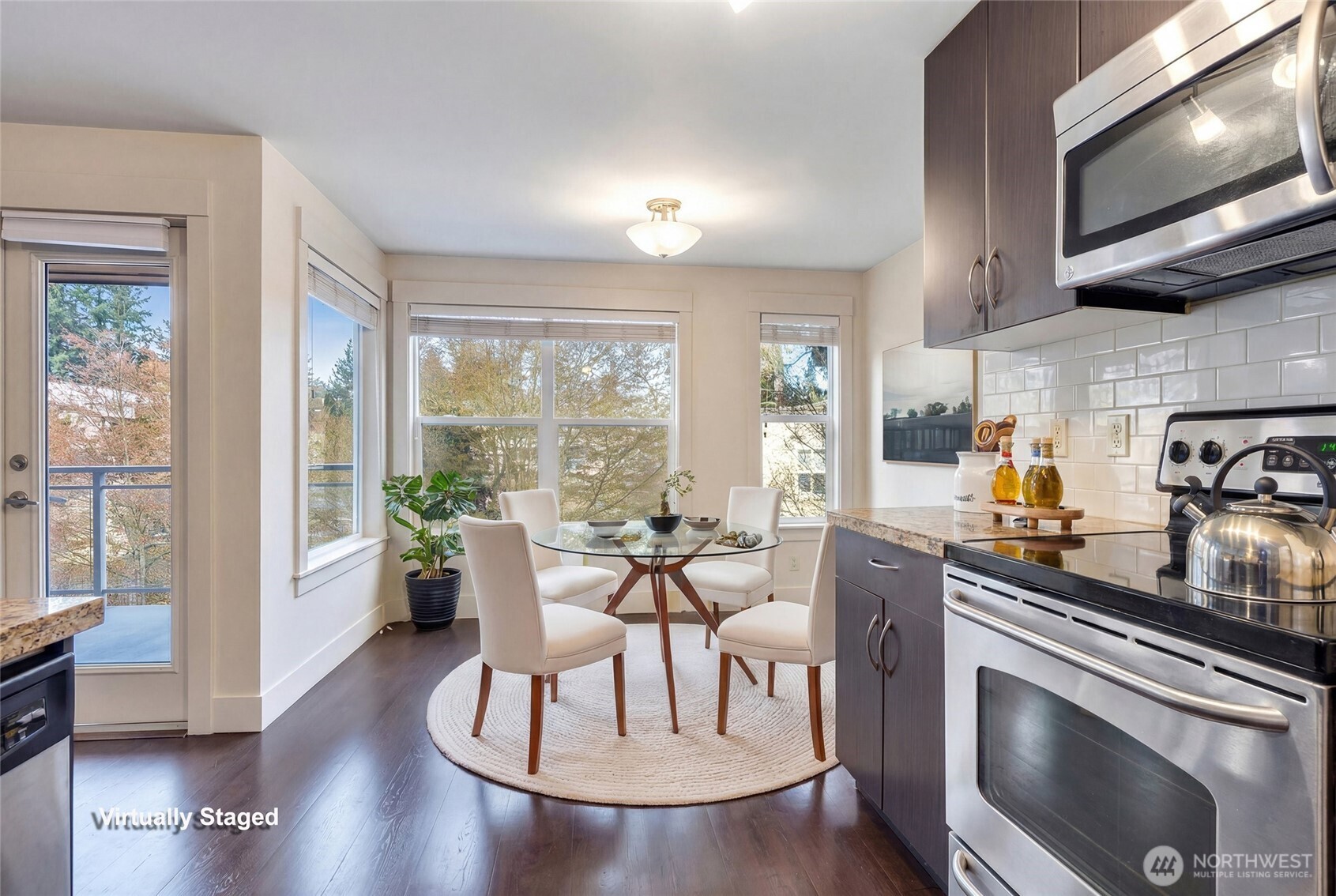 22910 90th Avenue W #B305, Edmonds, WA 98026