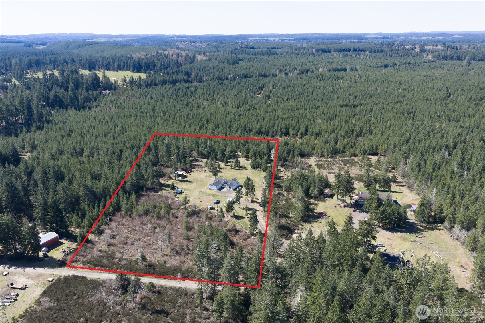 280 W Newberry Lane , Elma, WA 98541