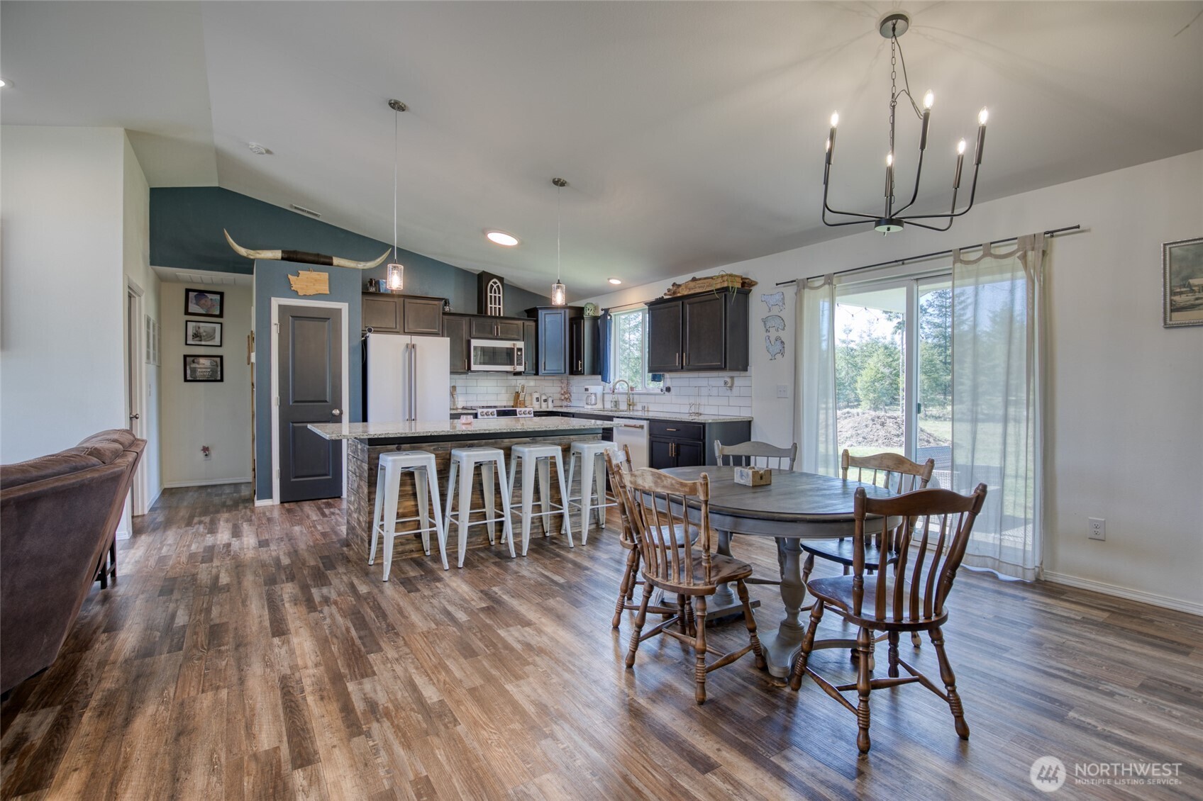 280 W Newberry Lane , Elma, WA 98541