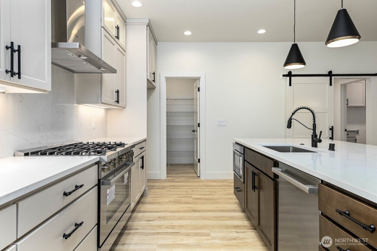 2125 277th Place NE, Arlington, WA 98223