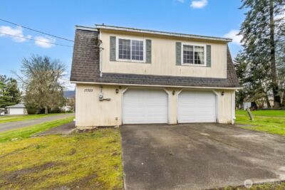 17703 W Big Lake Blvd , Mount Vernon, WA 98274