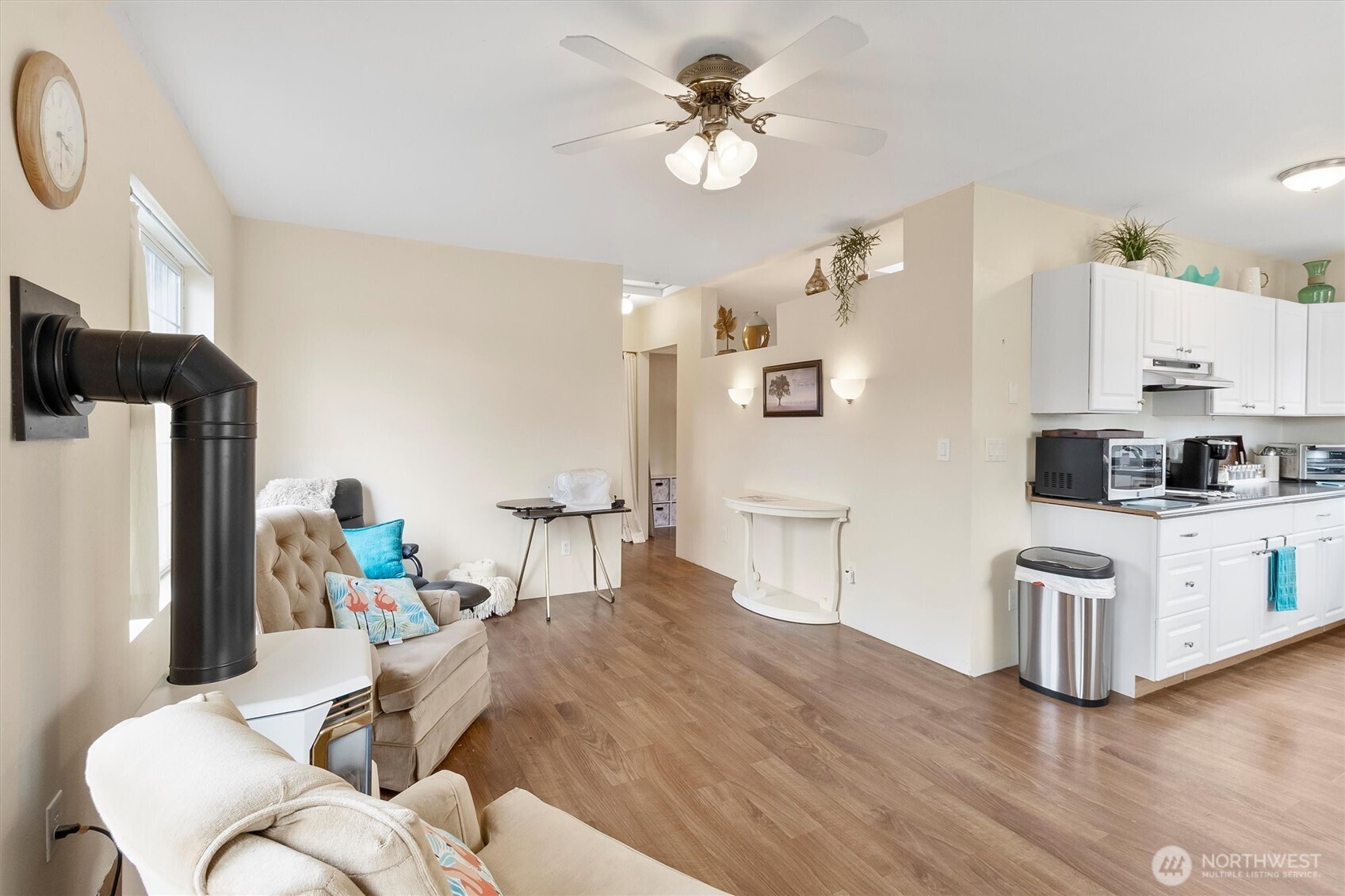 17703 W Big Lake Blvd , Mount Vernon, WA 98274