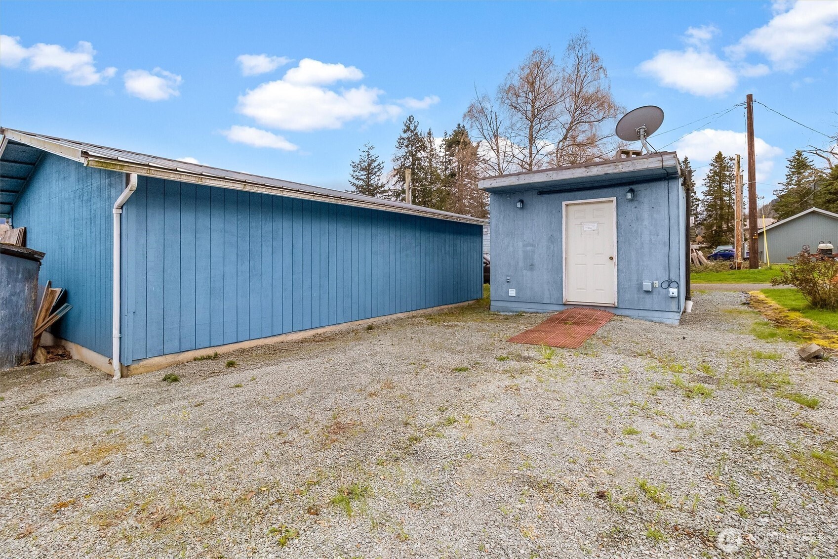 17703 W Big Lake Blvd , Mount Vernon, WA 98274