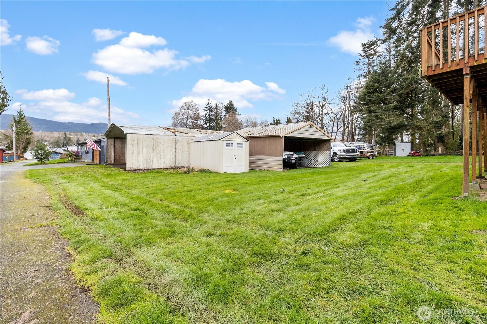 17703 W Big Lake Blvd , Mount Vernon, WA 98274