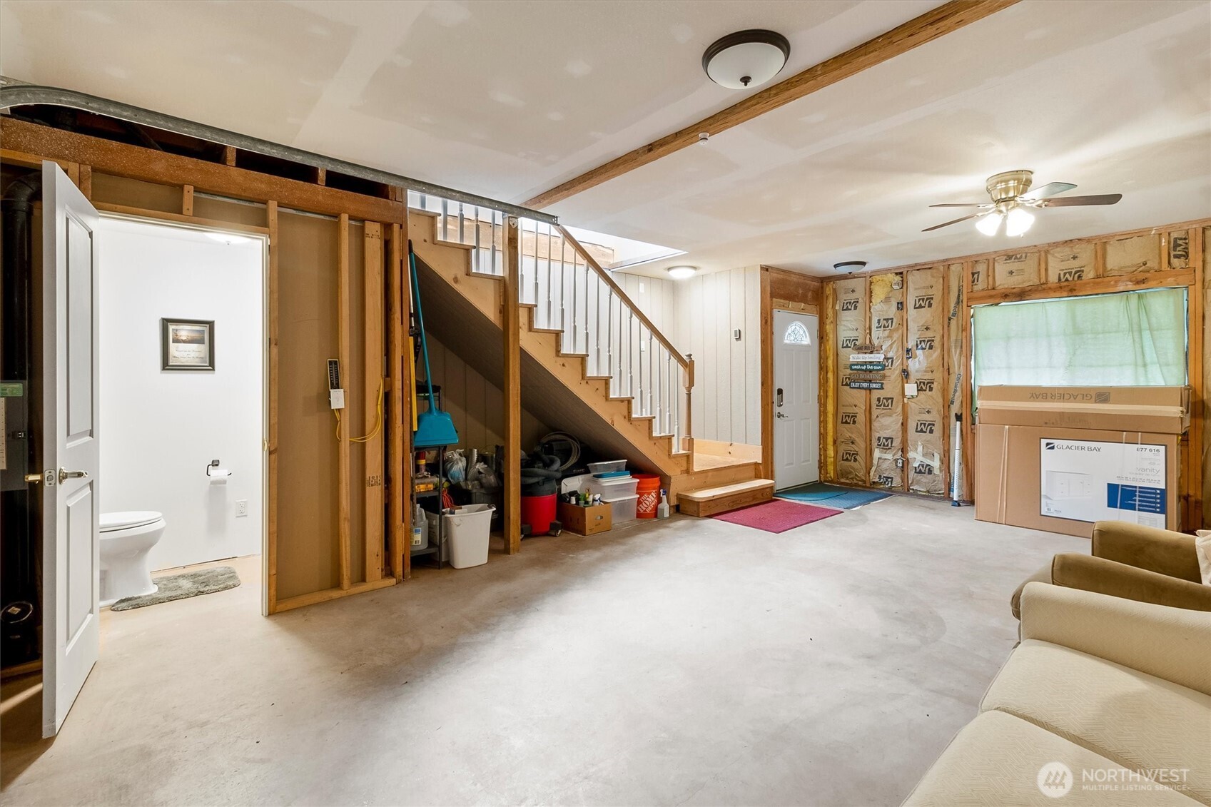 17703 W Big Lake Blvd , Mount Vernon, WA 98274