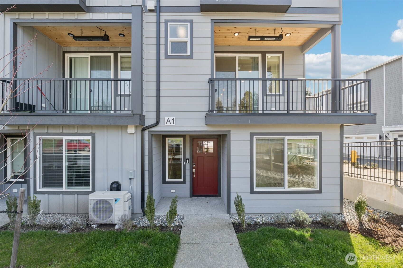 15423 Admiralty Way #A1, Lynnwood, WA 98087