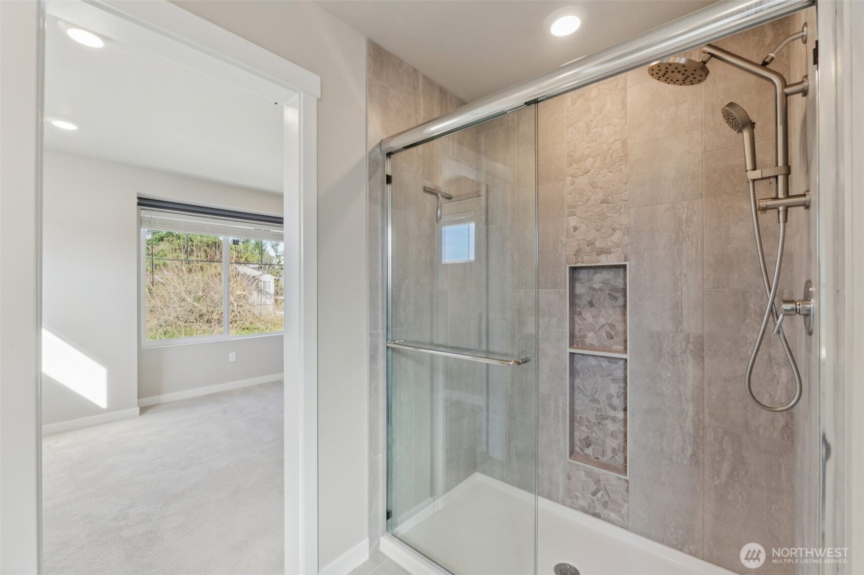 15423 Admiralty Way #A1, Lynnwood, WA 98087