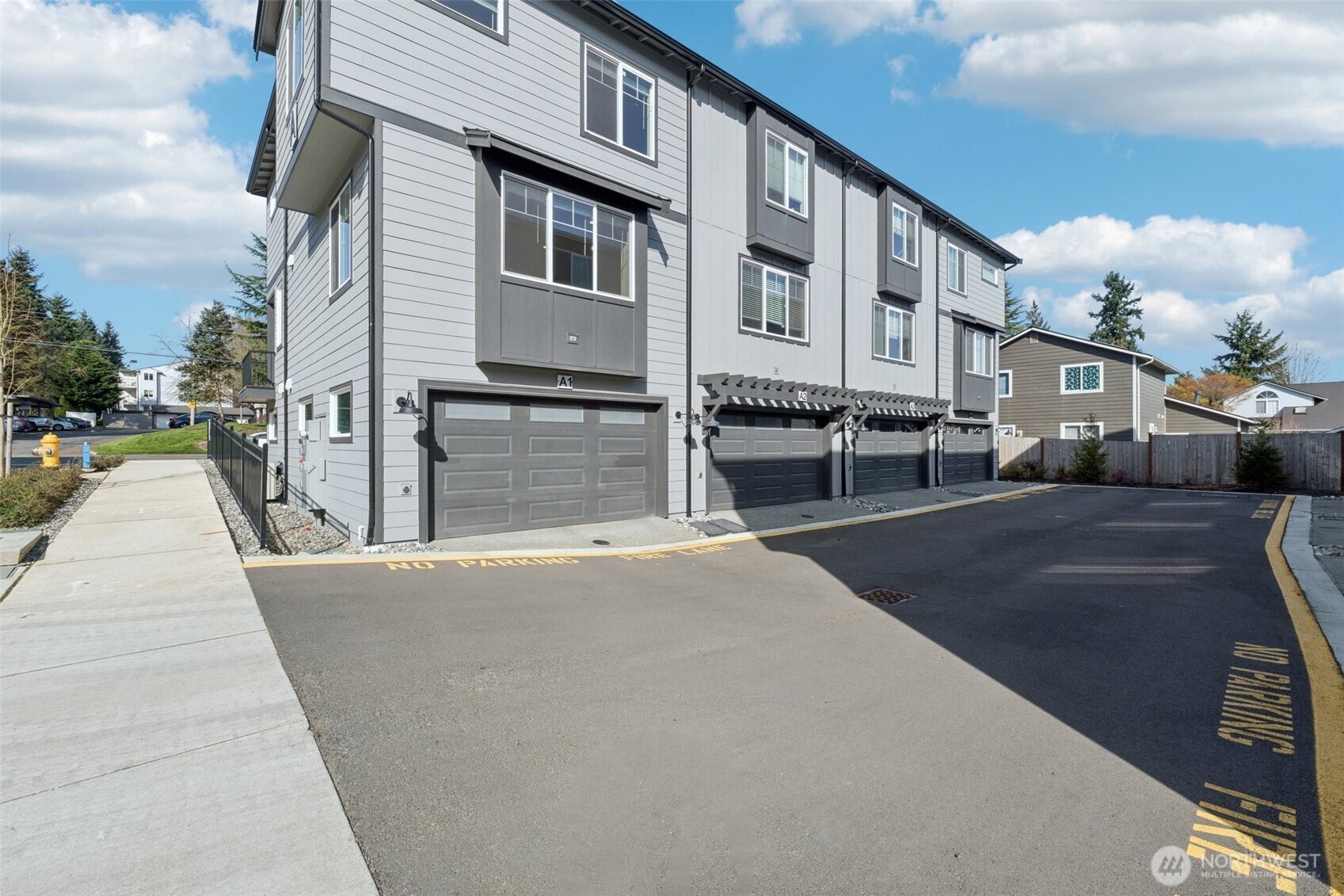 15423 Admiralty Way #A1, Lynnwood, WA 98087