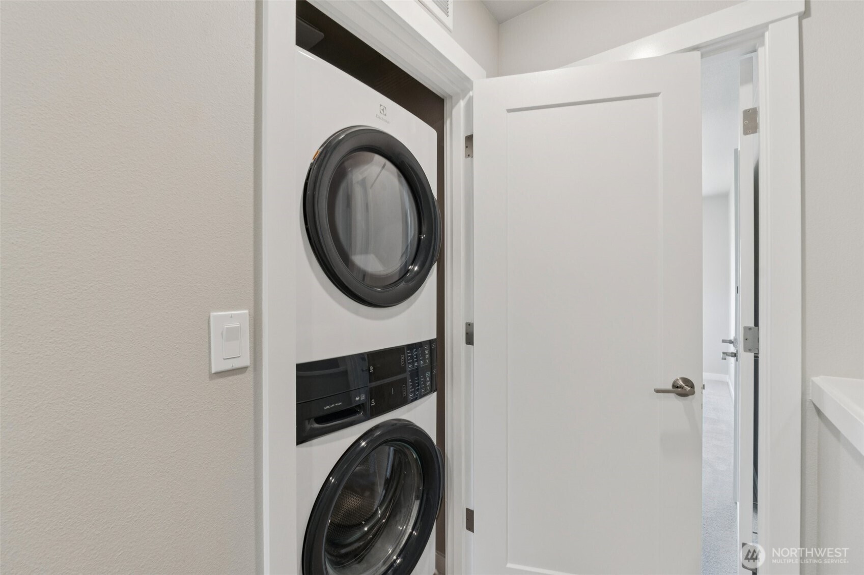 15423 Admiralty Way #A1, Lynnwood, WA 98087