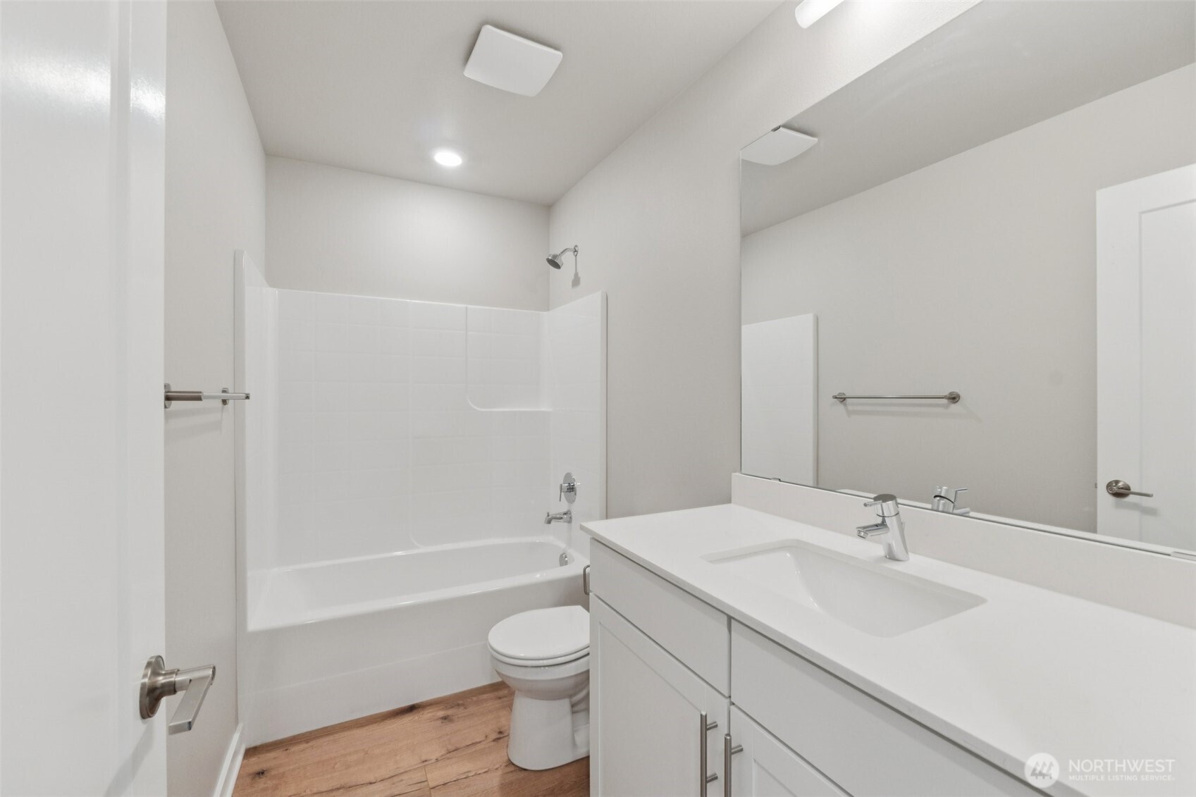 15423 Admiralty Way #A1, Lynnwood, WA 98087