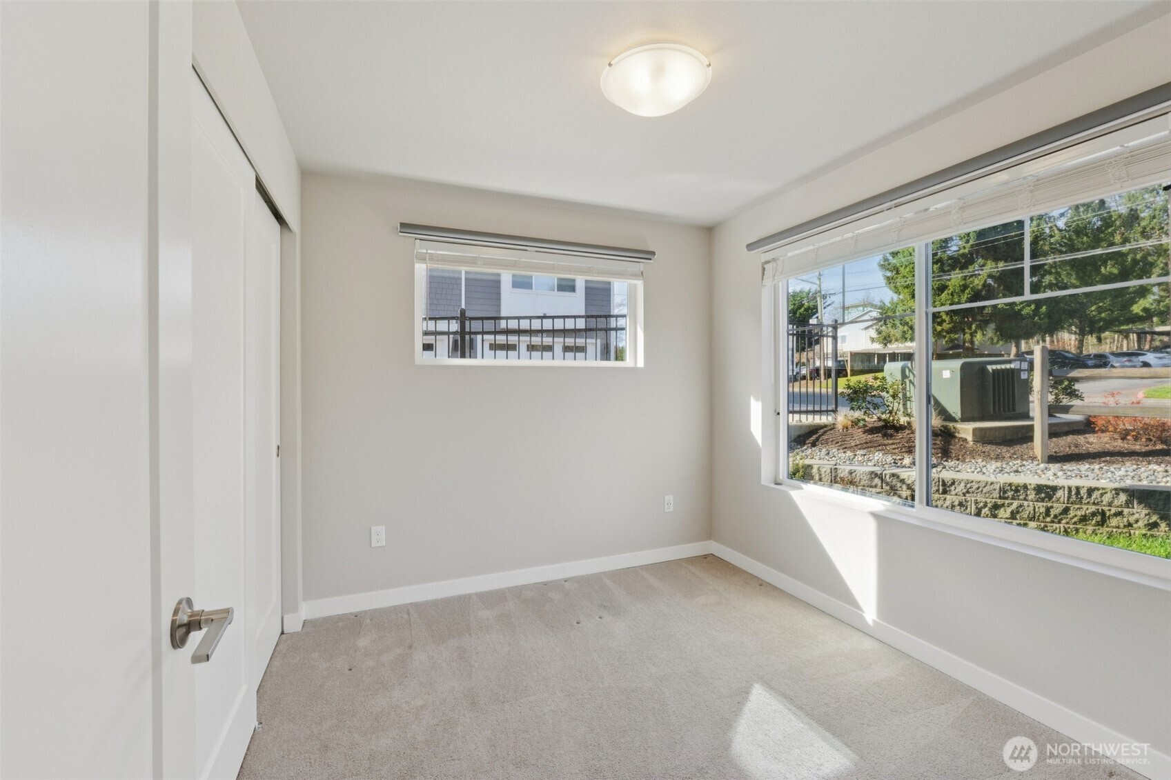 15423 Admiralty Way #A1, Lynnwood, WA 98087