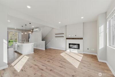 15423 Admiralty Way #A1, Lynnwood, WA 98087 - Photo 4