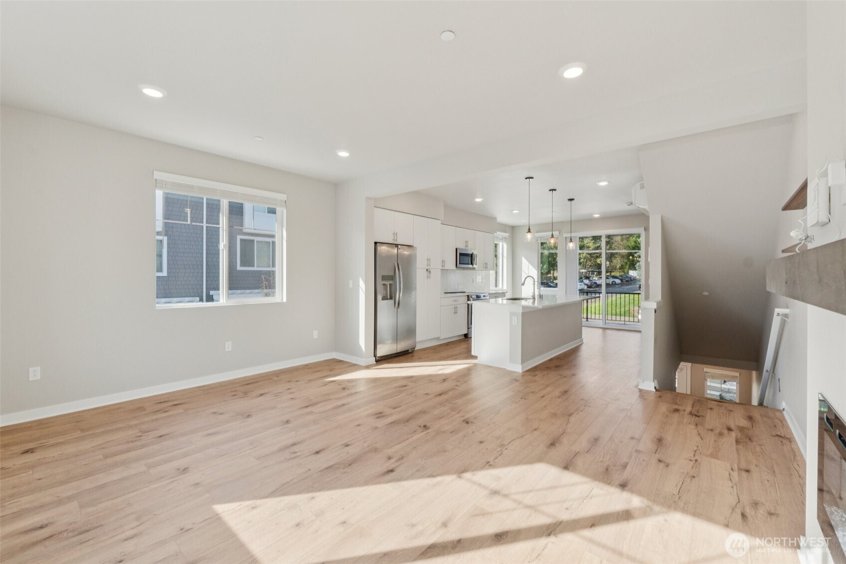 15423 Admiralty Way #A1, Lynnwood, WA 98087