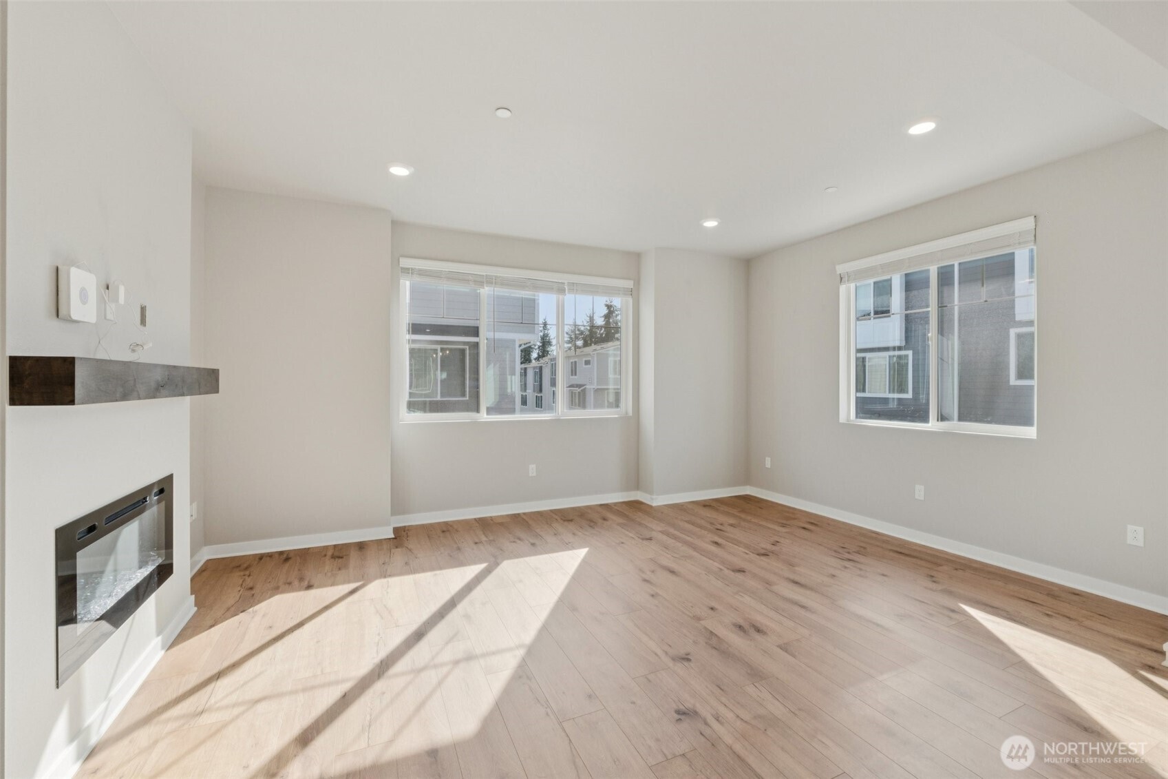 15423 Admiralty Way #A1, Lynnwood, WA 98087