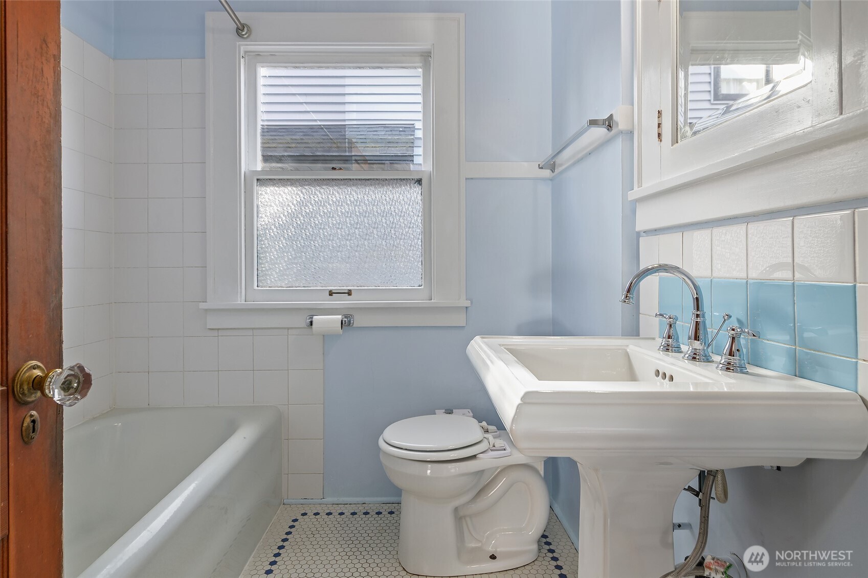 2158 N 50th Street , Seattle, WA 98103