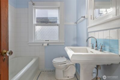 2158 N 50th Street , Seattle, WA 98103 - Photo 16