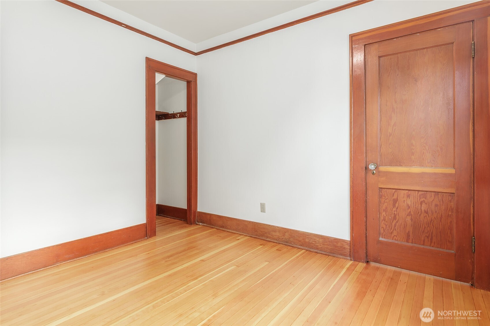 2158 N 50th Street , Seattle, WA 98103