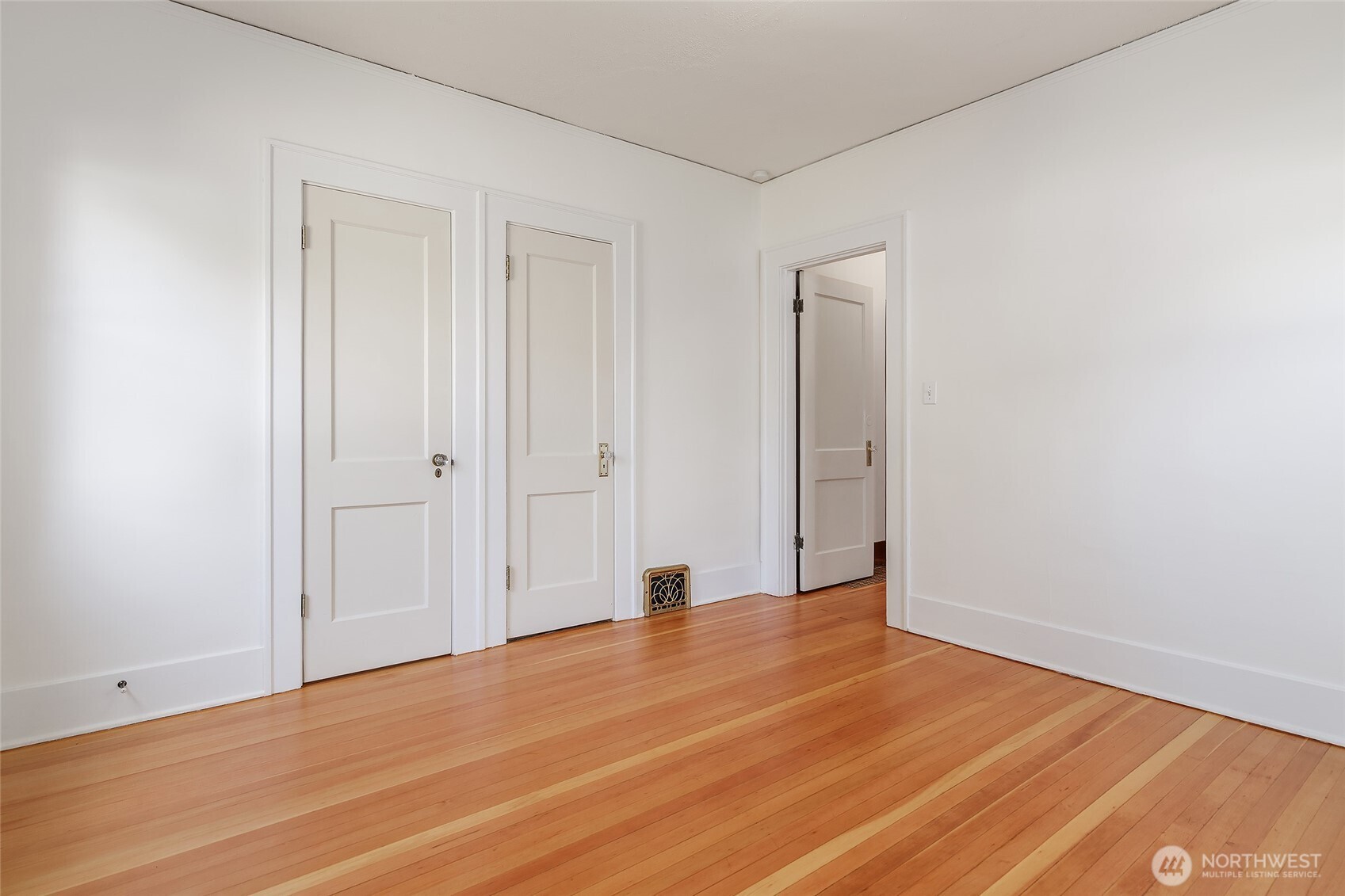 2158 N 50th Street , Seattle, WA 98103