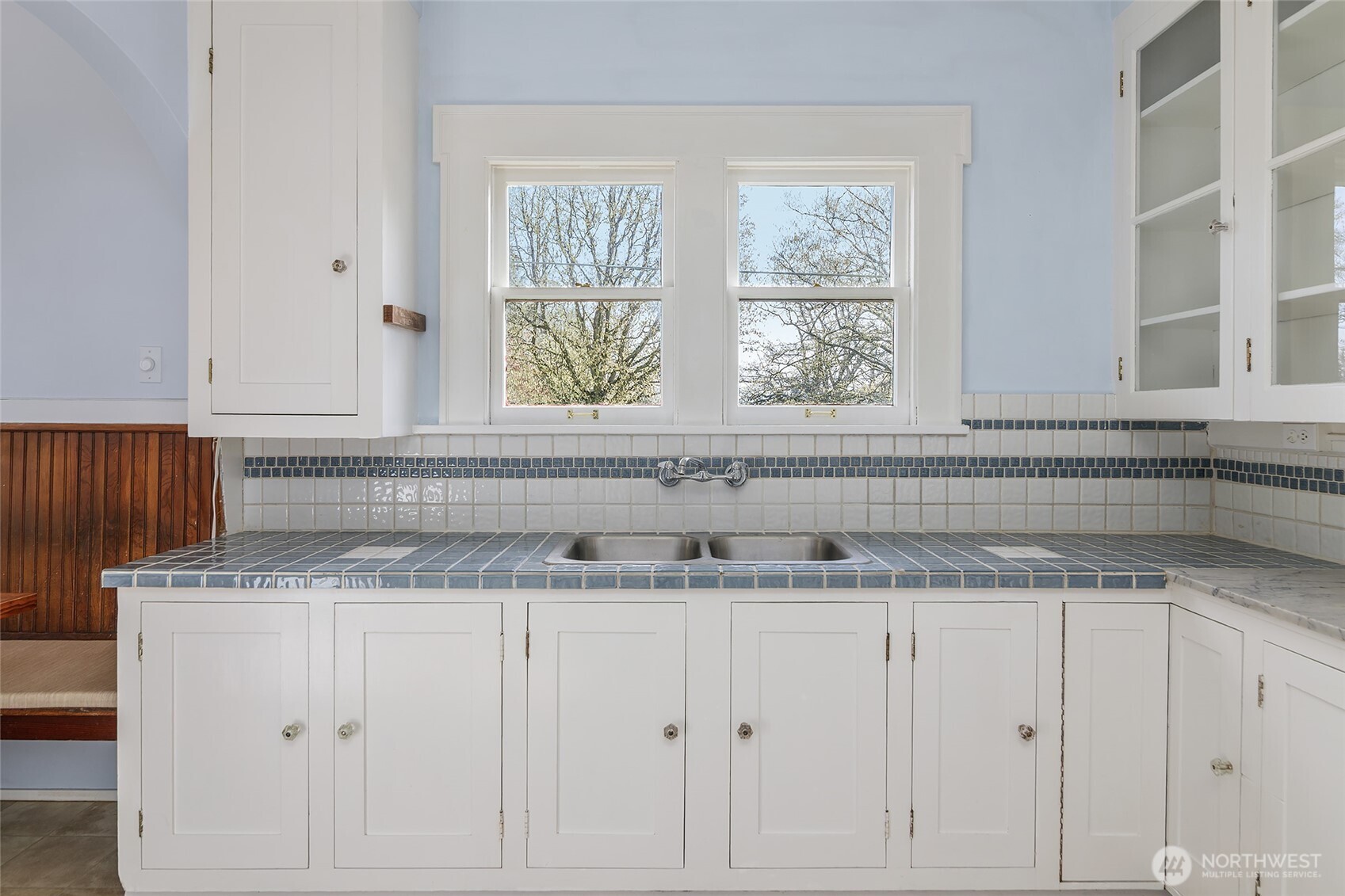 2158 N 50th Street , Seattle, WA 98103