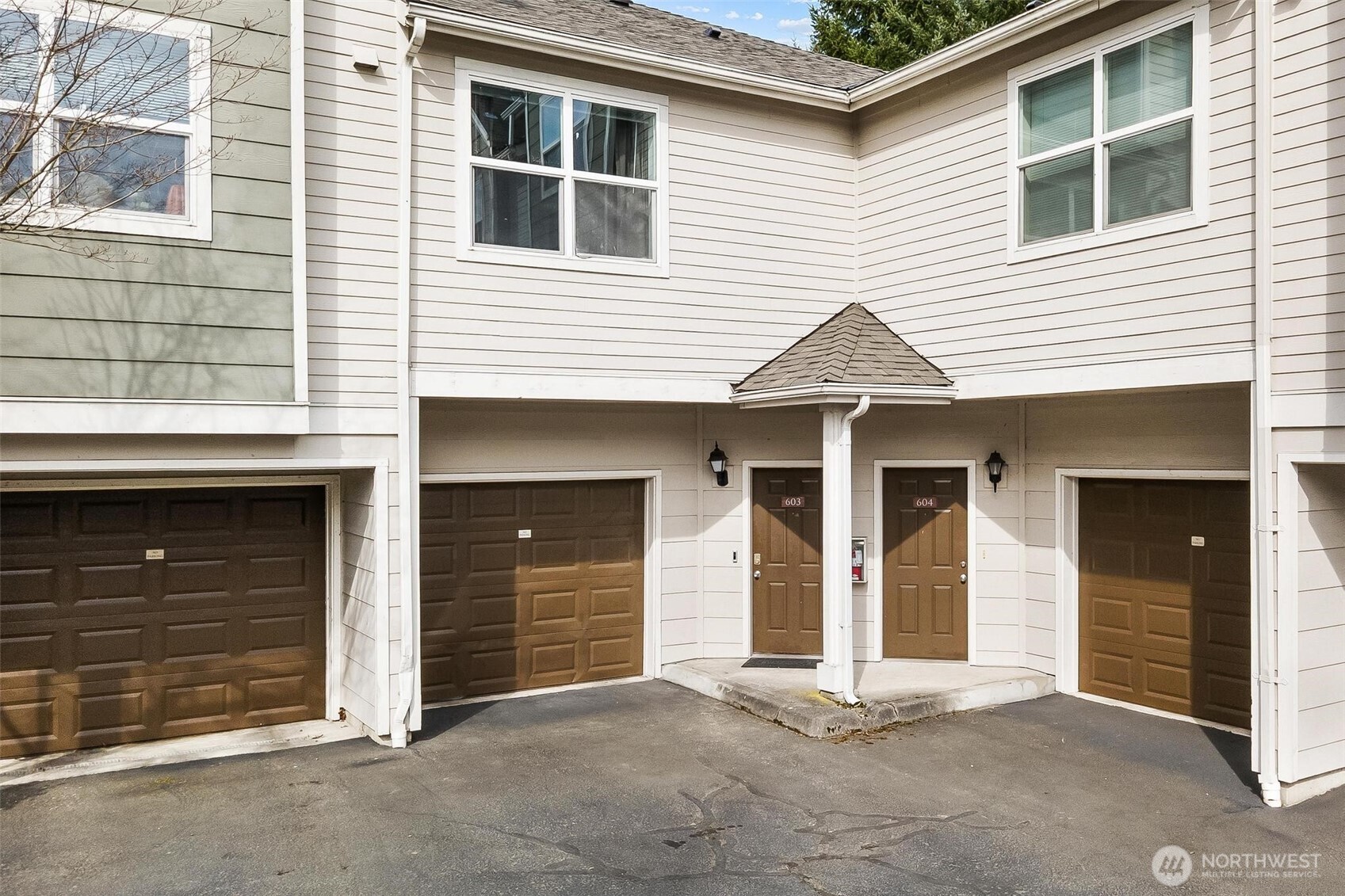 3116 164th Street SW #603, Lynnwood, WA 98087