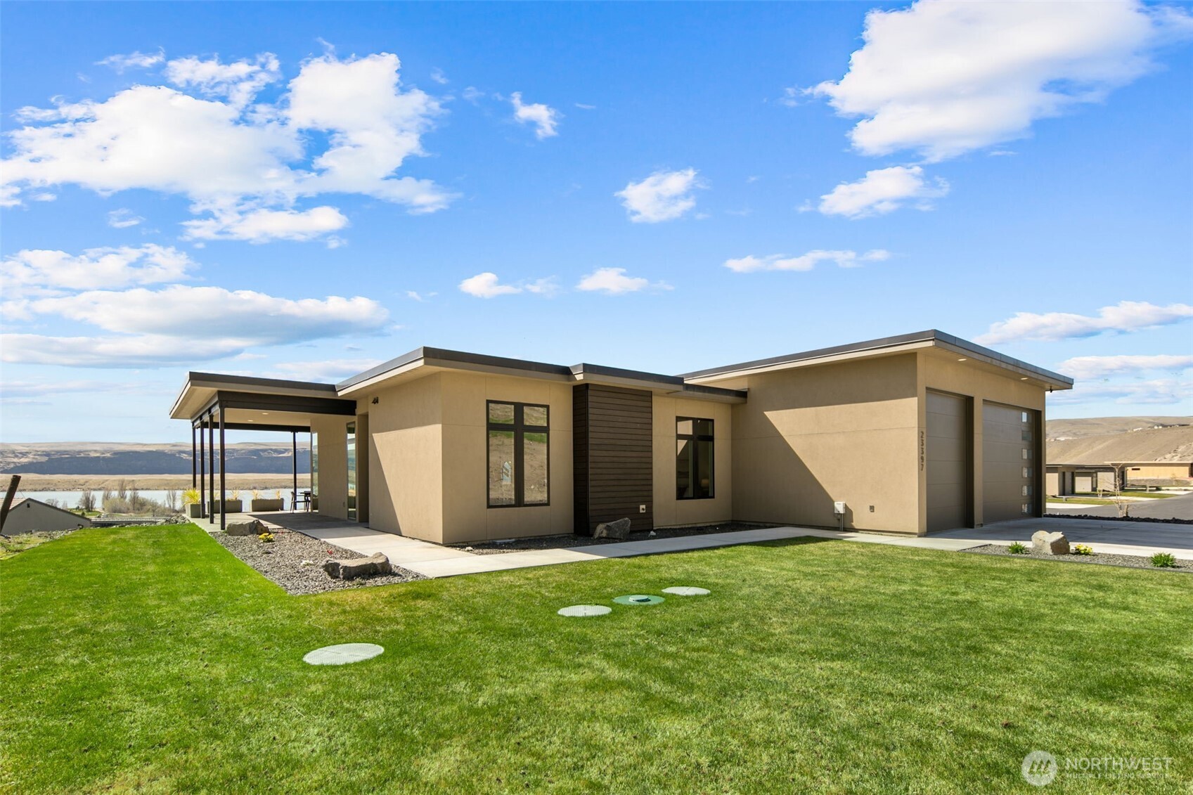 23397 Canopy Drive NW, Quincy, WA 98848