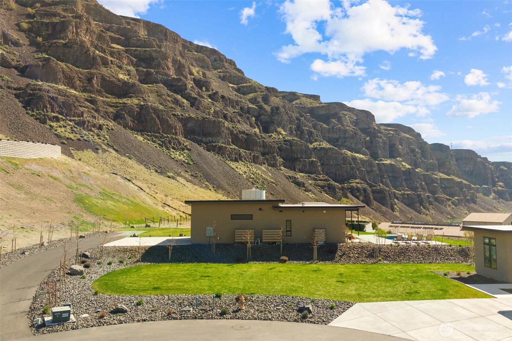 23397 Canopy Drive NW, Quincy, WA 98848