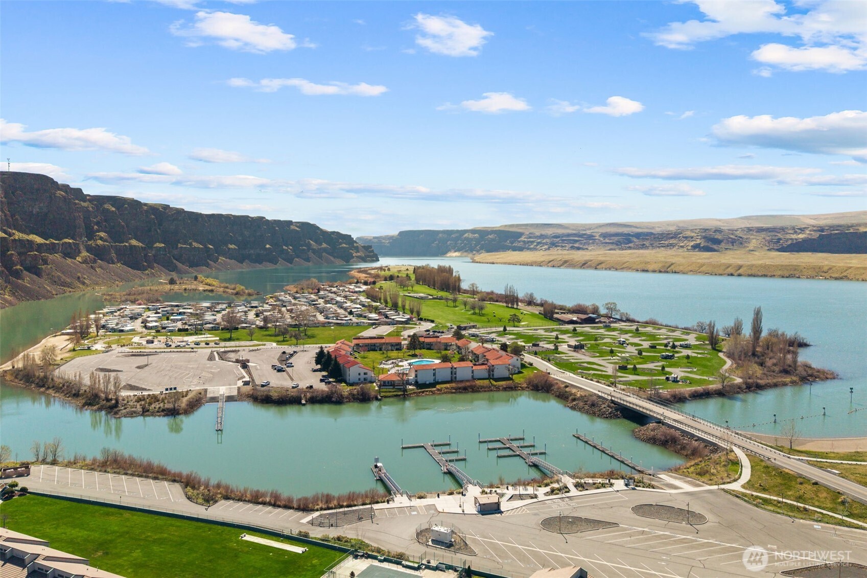 23397 Canopy Drive NW, Quincy, WA 98848