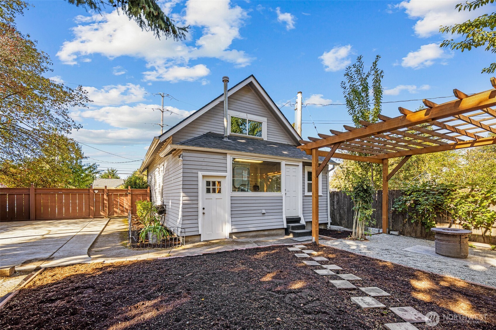 3625 A St , Tacoma, WA 98418