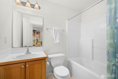 23120 SE Black Nugget Road #E1, Issaquah, WA 98029 - Photo 28