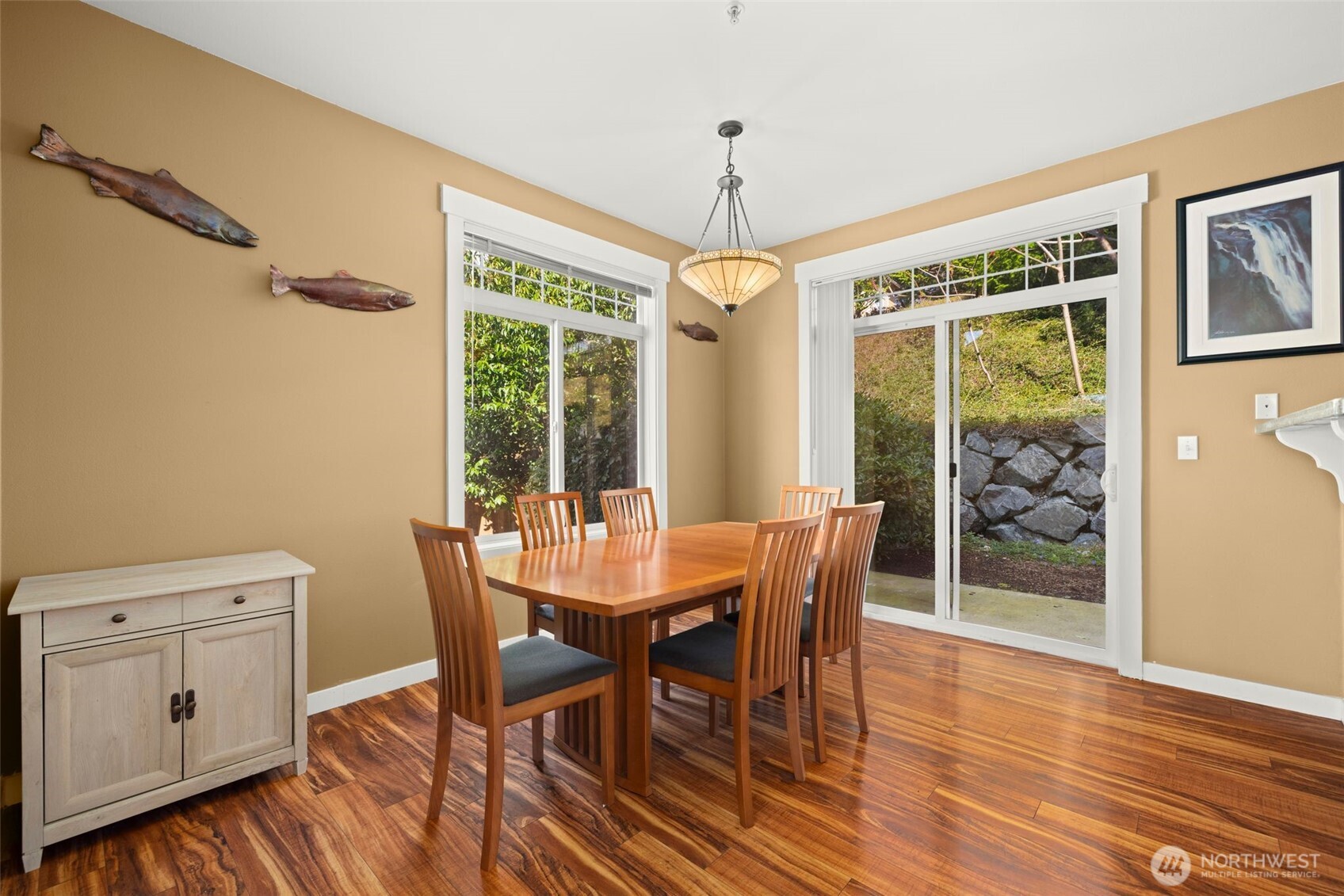 23120 SE Black Nugget Road #E1, Issaquah, WA 98029