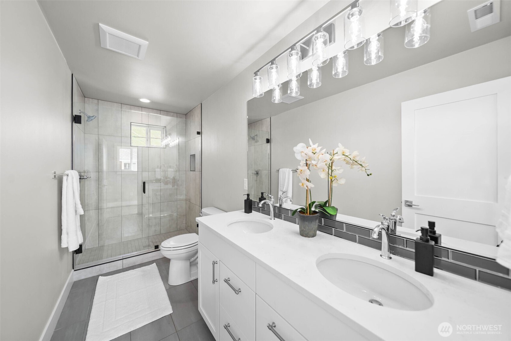 9464 Yakima Lane NW, Quincy, WA 98848