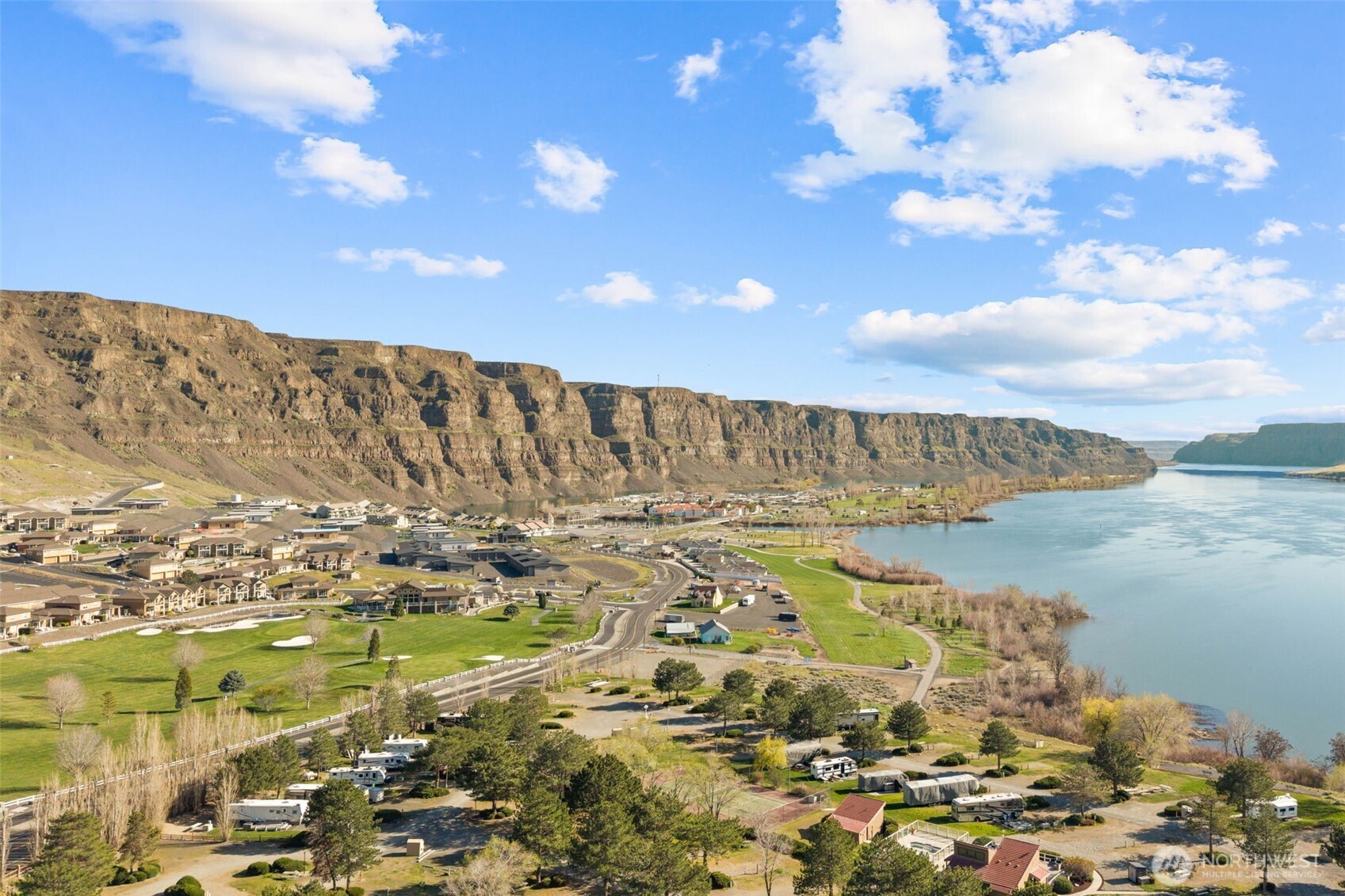 9464 Yakima Lane NW, Quincy, WA 98848