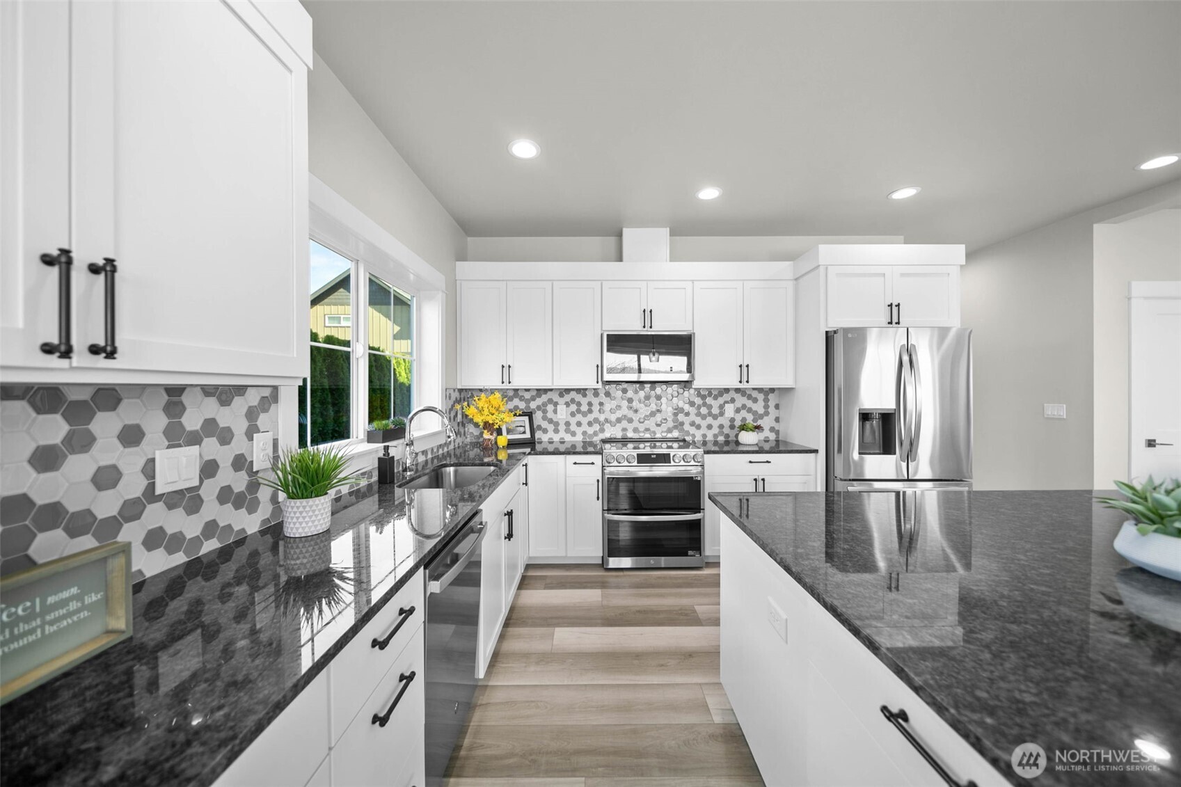 9464 Yakima Lane NW, Quincy, WA 98848