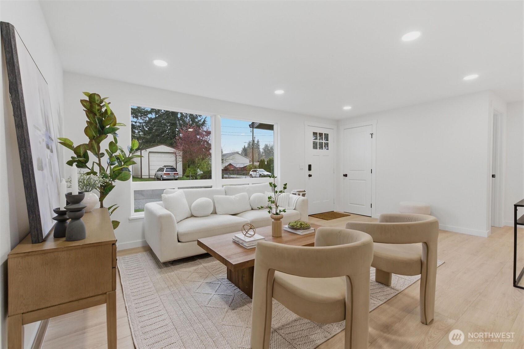 12002 2nd Avenue SW, Seattle, WA 98146-2933