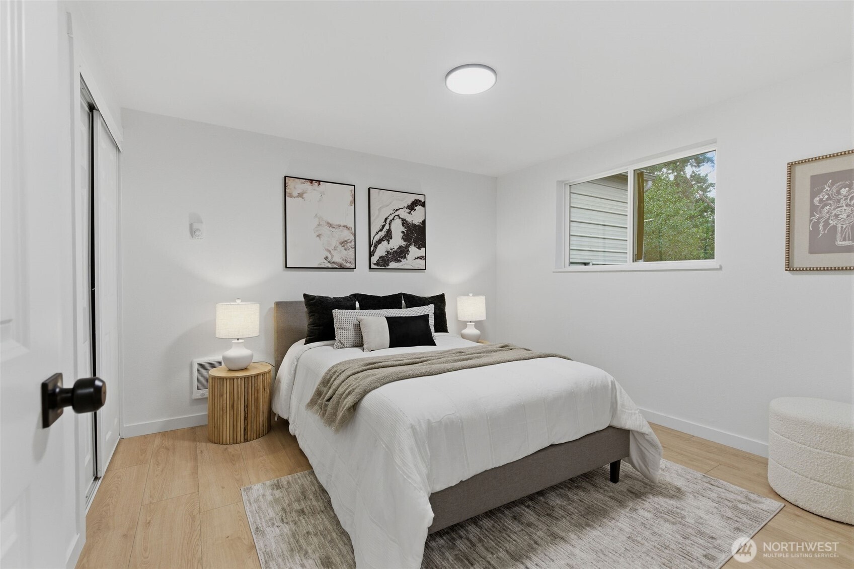 12002 2nd Avenue SW, Seattle, WA 98146-2933