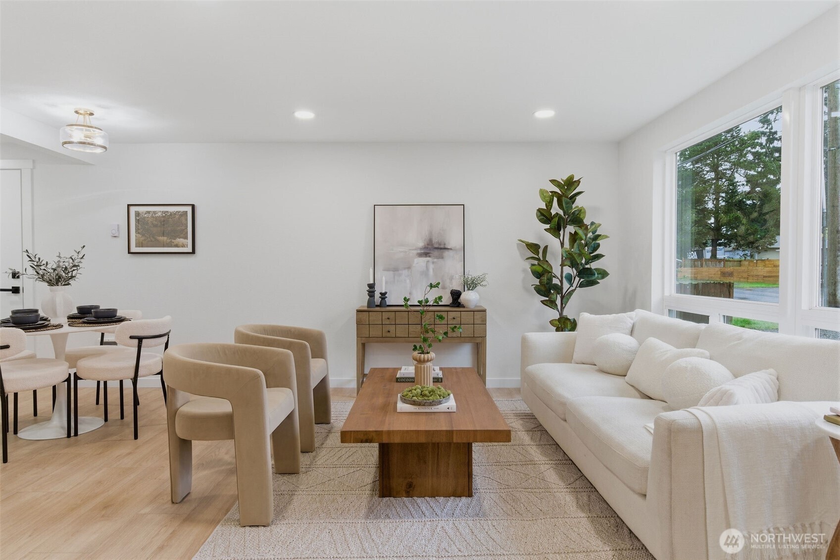 12002 2nd Avenue SW, Seattle, WA 98146-2933