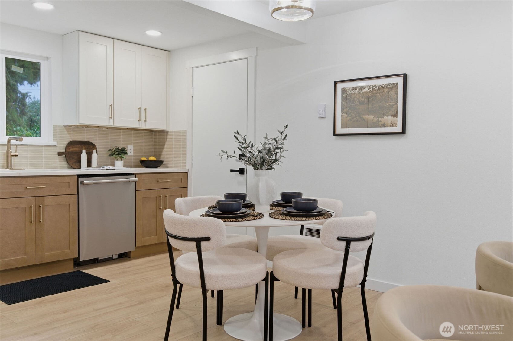 12002 2nd Avenue SW, Seattle, WA 98146-2933